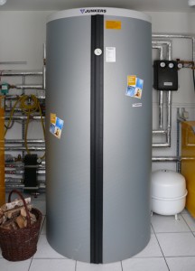 Pufferspeicher - Scheitholzheizung Pufferspeicher - Scheitholzheizung